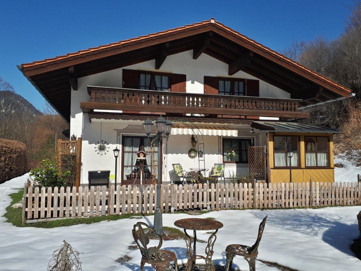Ferienwohnung Rutz Inkl. Chiemgaukarte 루폴딩 외부 사진